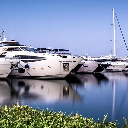 Villa Villa Pandora, Puerto Banus, Marbella *